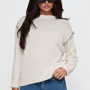 Chic Contrast Stitch Knit Sweater Cream